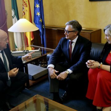 Vox asegura que «todavía» no tiene un acuerdo con el PP