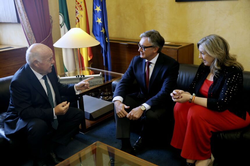 Vox asegura que «todavía» no tiene un acuerdo con el PP