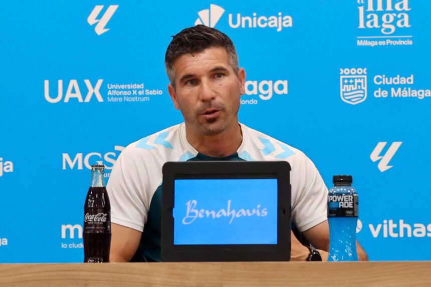 Funes: «Hay que pensar en que no va a terminar en Las Palmas, tiene que acabar en Málaga»