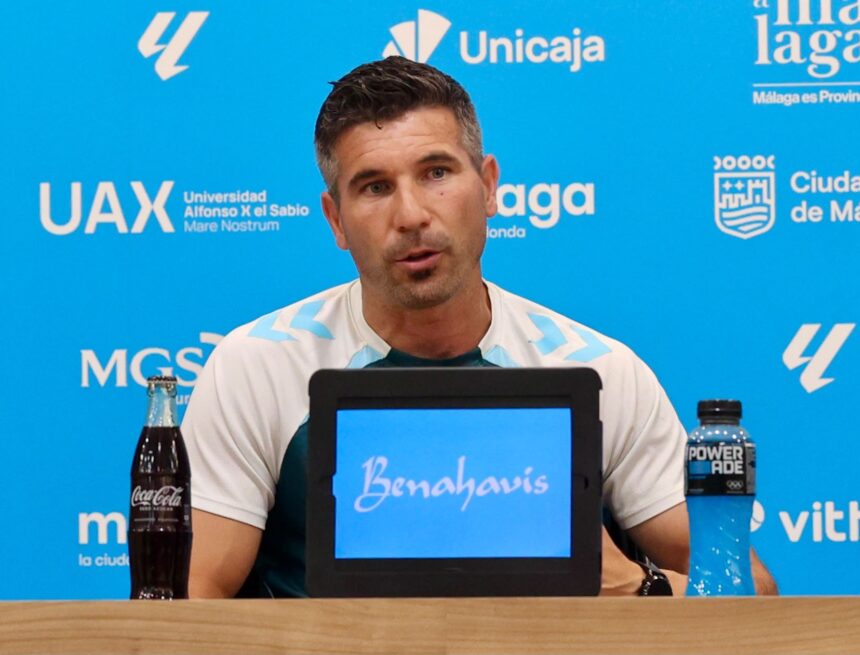 Funes: «Hay que pensar en que no va a terminar en Las Palmas, tiene que acabar en Málaga»