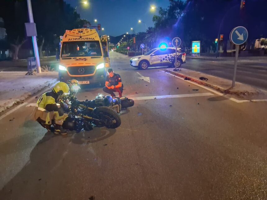 Fallece un motorista en un accidente en Málaga capital y la Policía investiga el siniestro