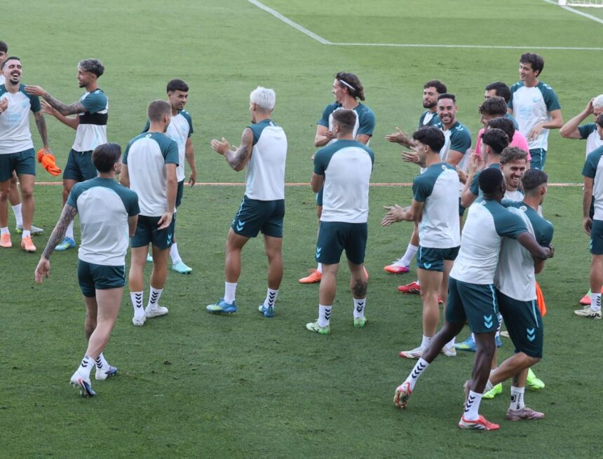 El Málaga CF ultima la preparación para recibir a la UD Las Palmas