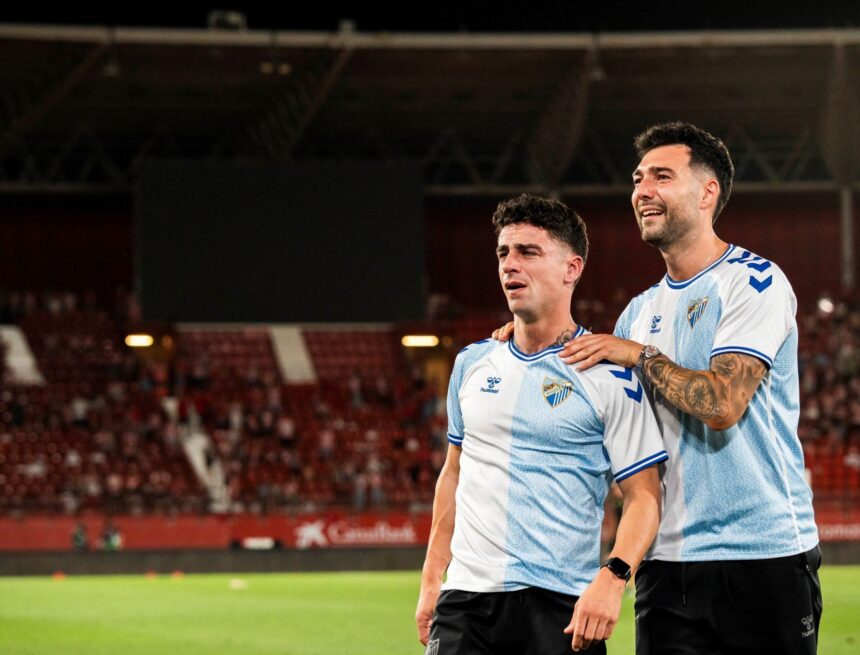 El secreto del ascenso: La parte de atrás del vestuario del Málaga CF