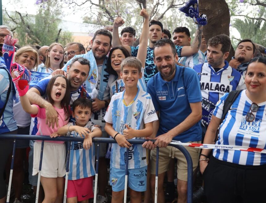 Búscate en La Rosaleda durante el Málaga-Las Palmas de play off