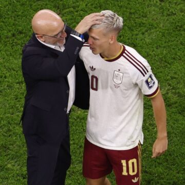De la Fuente: "Francia es una gran selección, pero España es mejor equipo" De la Fuente: «Francia es una gran selección, pero España es mejor equipo»