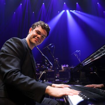 Marcos Castilla, el pianista malagueño que vuelve de Nueva York a casa: “Esta vez traigo 'Rhapsody in Blue' conmigo” Marcos Castilla, el pianista malagueño que vuelve de Nueva York a casa: “Esta vez traigo ‘Rhapsody in Blue’ conmigo”
