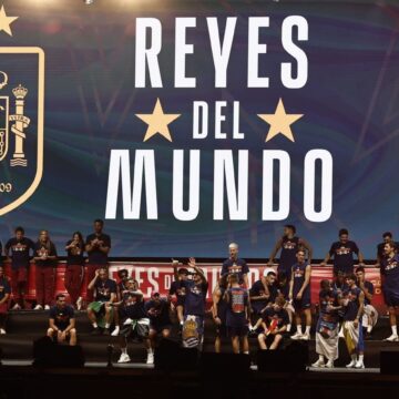 Las mejores fotos de la fiesta de la selección campeona del mundo en Madrid Las mejores fotos de la fiesta de la selección campeona del mundo en Madrid