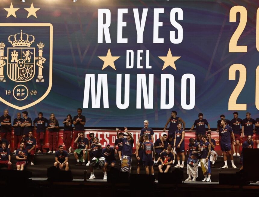 Las mejores fotos de la fiesta de la selección campeona del mundo en Madrid