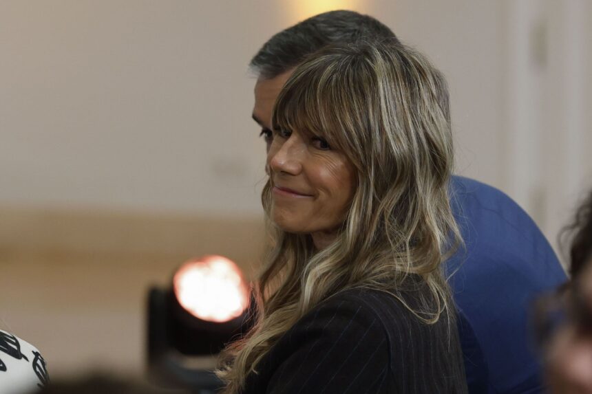 La Audiencia de Madrid mantiene el juicio con jurado contra Begoña Gómez por dos delitos