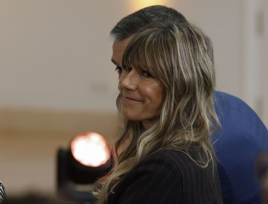 La Audiencia de Madrid mantiene el juicio con jurado contra Begoña Gómez por dos delitos