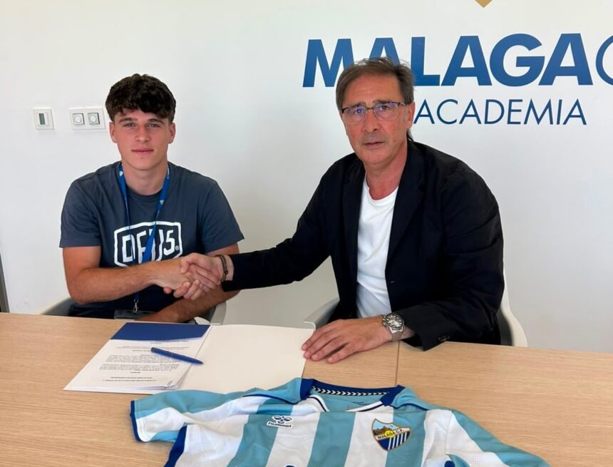 El Málaga CF ficha a Álvaro Artiles desde Las Palmas El Málaga CF ficha a Álvaro Artiles desde Las Palmas