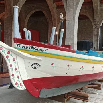 Una jábega malagueña celebra sus 100 años en Barcelona Una jábega malagueña celebra sus 100 años en Barcelona