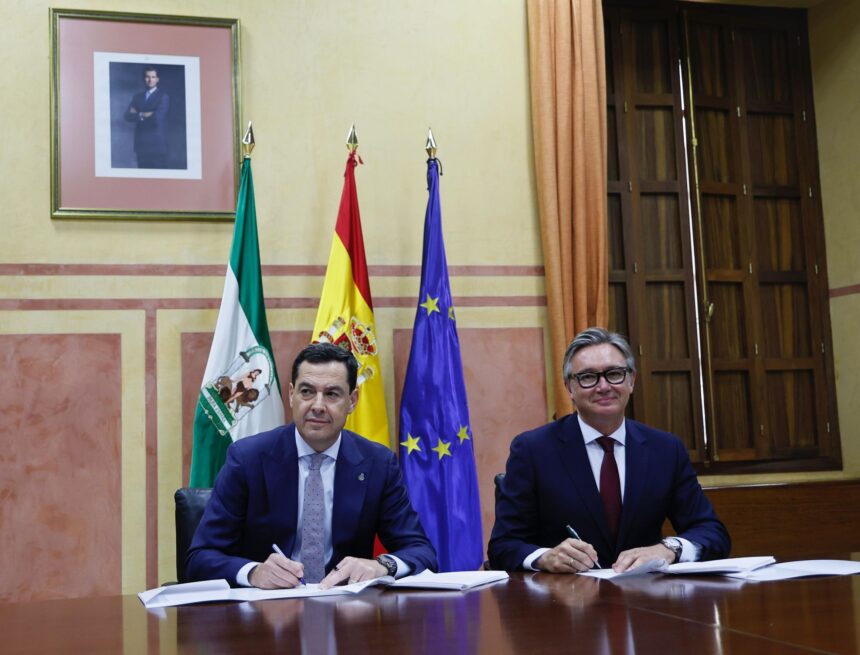 Moreno entrega a Vox la Vicepresidencia y la Consejería de Turismo Moreno entrega a Vox la Vicepresidencia y la Consejería de Turismo