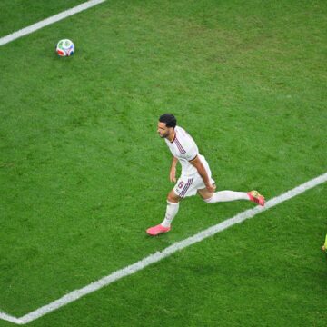 Merino hace otro gol cargado de euforia y España va a cuartos (0-1)