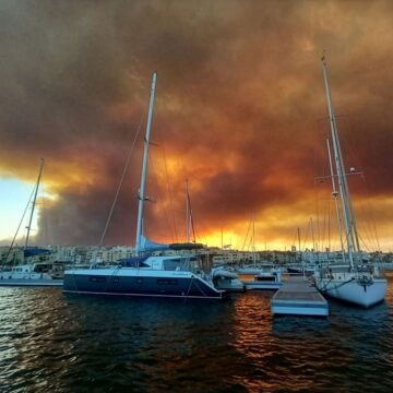 Trágico incendio en Almería, en directo | El incendio de Los Gallardos deja 12 muertos, 23 no localizados y 1.405 desalojados Trágico incendio en Almería, en directo | El incendio de Los Gallardos deja 12 muertos, 23 no localizados y 1.405 desalojados