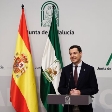 Moreno apuesta por la experiencia y sólo incorpora dos caras nuevas en su Gobierno Moreno apuesta por la experiencia y sólo incorpora dos caras nuevas en su Gobierno