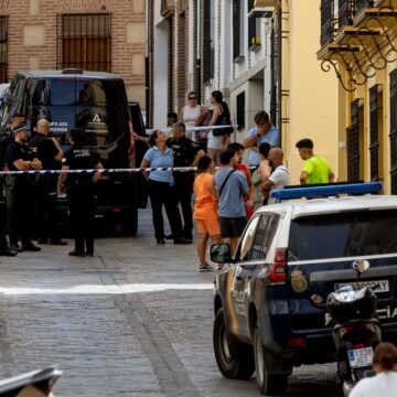 Antequera declara dos días de luto oficial tras el asesinato de una mujer Antequera declara dos días de luto oficial tras el asesinato de una mujer