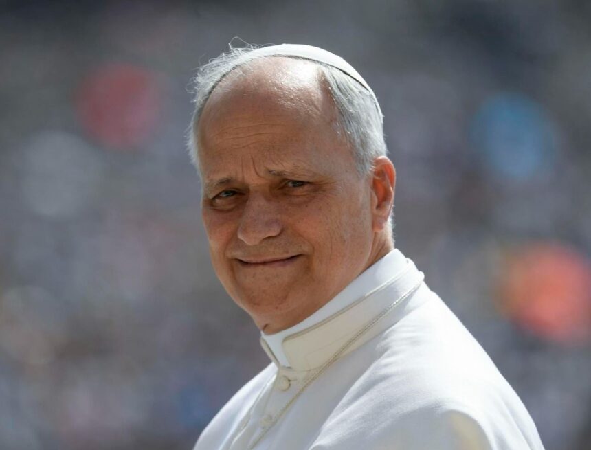 El papa León XIV clama por «paz y justicia» en Ceuta tras una trágica semana migratoria