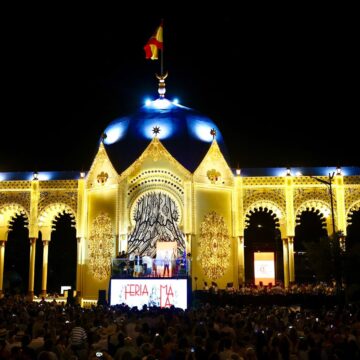 El Real de la Feria de Málaga ya es una fiesta radiante