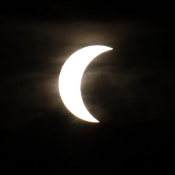 La secuencia del eclipse en Ronda de principio a fin, en imágenes