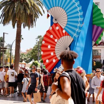 La Feria más «internacional» se vive en el Centro: «Esto es impresionante, hay mucho flamenco»
