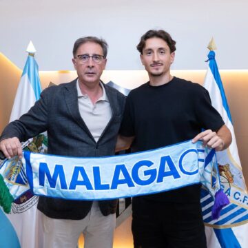 Oficial: Pablo Martínez refuerza la medular del Málaga CF