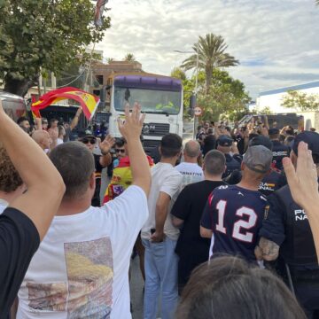 La crispación se apodera de Ceuta un mes después de la llegada masiva de inmigrantes La crispación se apodera de Ceuta un mes después de la llegada masiva de inmigrantes