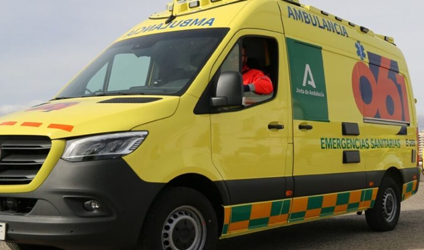 Tres bebés, dos adolescentes y dos adultos, heridos en una colisión en Cártama