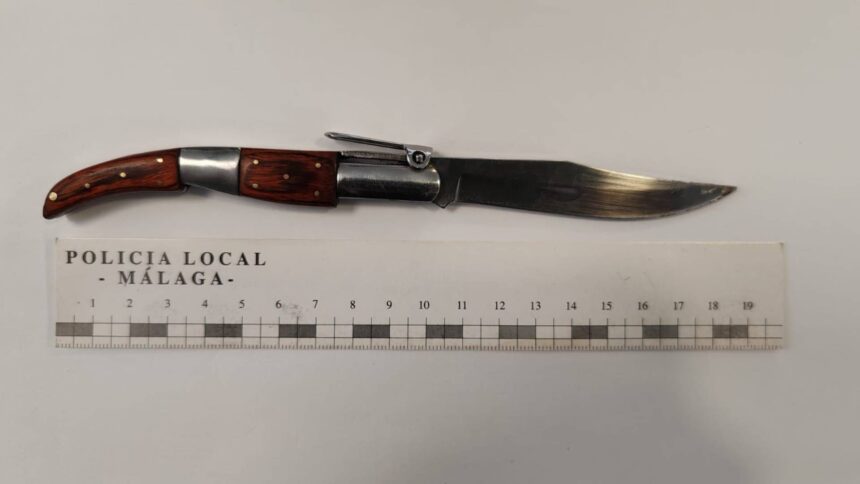 Detenido un VTC en Málaga: amenaza con una navaja y conduce bajo los efectos del alcohol y drogas