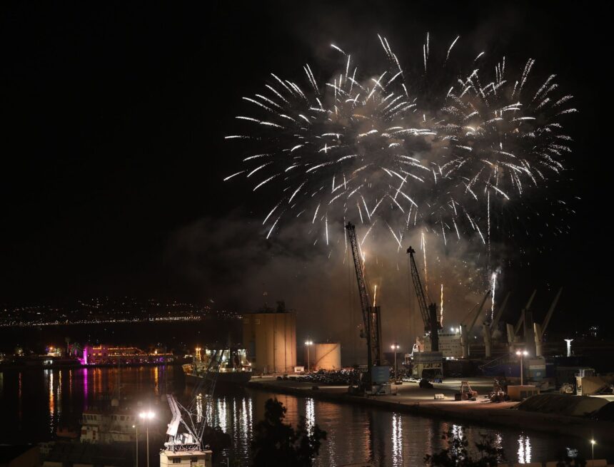 Fuegos artificiales y espectáculo de drones de la Feria de Málaga 2026: horario y todos los detalles Fuegos artificiales y espectáculo de drones de la Feria de Málaga 2026: horario y todos los detalles