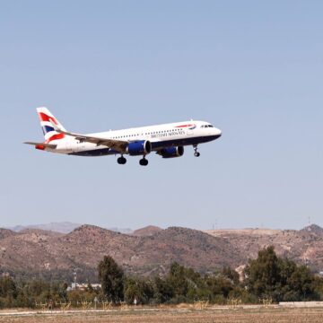 Agosto se despide en Málaga con 600 vuelos diarios y picos de hasta 100.000 pasajeros