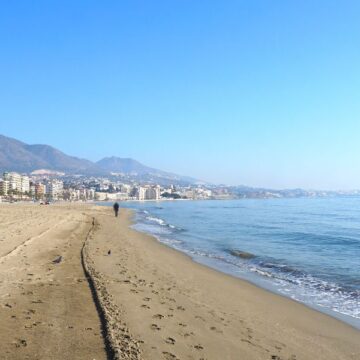 Reabiertas tres de las cinco playas de Benalmádena cerradas por posible contaminación