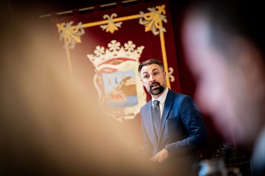 Mariano Ruiz Araujo (PSOE) sobre Málaga: "Los logros de ayer no pagan el alquiler del mes que viene" Mariano Ruiz Araujo (PSOE) sobre Málaga: «Los logros de ayer no pagan el alquiler del mes que viene»