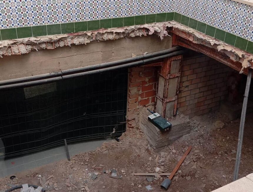 Vuelta al cole en Benaoján entre obras, polvo y con un solo baño