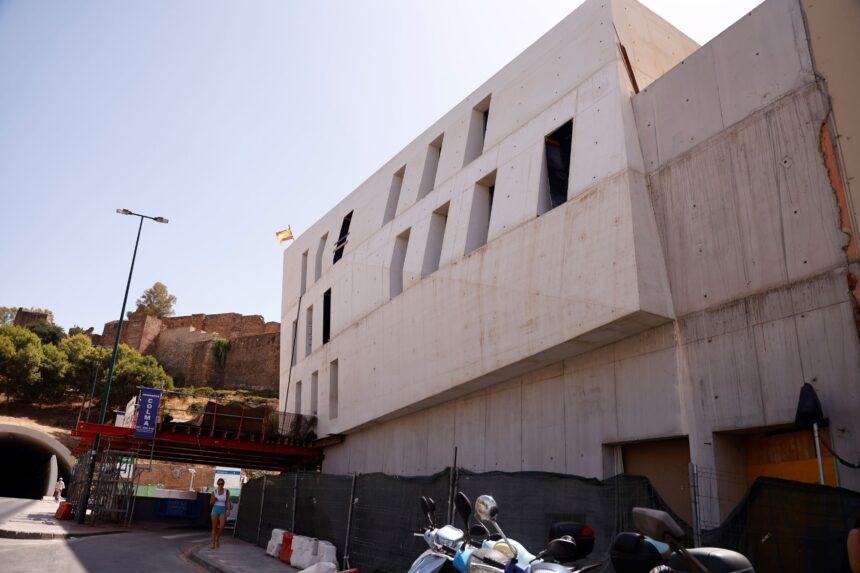 Málaga: un escaparate al límite