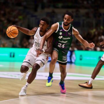 El Real Madrid atropella al Unicaja (74-113)