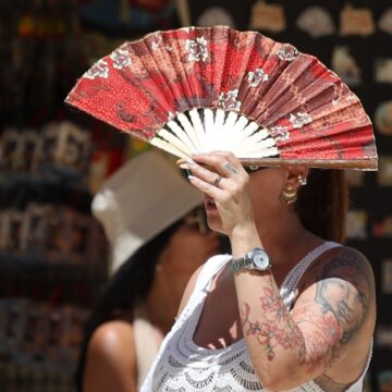 Málaga prevé una subida de los termómetros a mitad de semana con "temperaturas por encima de lo normal" para septiembre Málaga prevé una subida de los termómetros a mitad de semana con «temperaturas por encima de lo normal» para septiembre