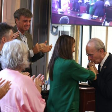 Elisa Pérez de Siles: «Me voy con el honor y el orgullo de haber servido a la ciudad más bonita del mundo: Málaga»