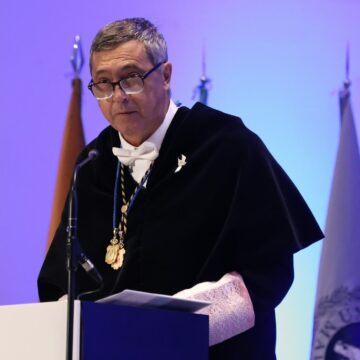 Teodomiro López, rector de la UMA: «Seguimos casi 500 euros por debajo en la financiación por estudiante»