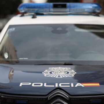 Un hombre fue introducido a la fuerza en un coche en Marbella y liberado después en una gasolinera