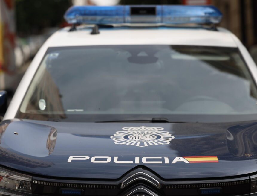 Un hombre fue introducido a la fuerza en un coche en Marbella y liberado después en una gasolinera