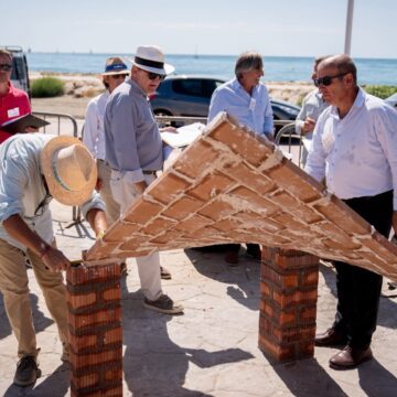 El Palo busca al mejor albañil de España y el premio se queda en Málaga