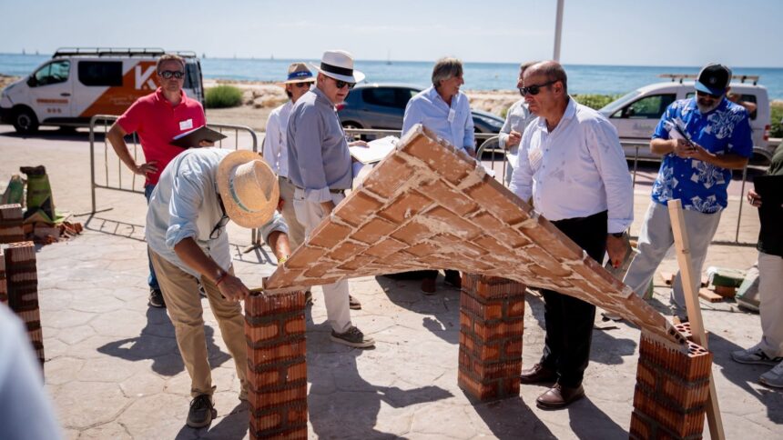 El Palo busca al mejor albañil de España y el premio se queda en Málaga
