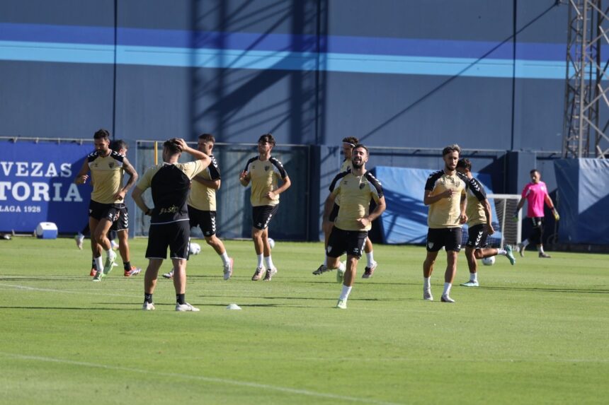 El Málaga CF intentará jugar dos amistosos en la mini pretemporada del ‘superparón FIFA’