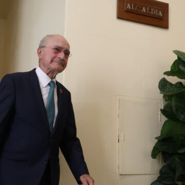 El alcalde de Málaga disipa dudas sobre su candidatura: «No tengo nada que preocupe lo más mínimo»