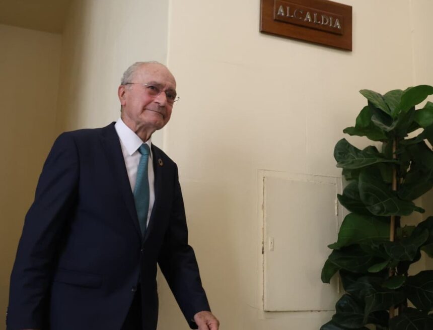 El alcalde de Málaga disipa dudas sobre su candidatura: «No tengo nada que preocupe lo más mínimo»