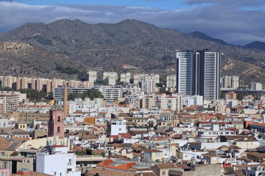La competencia para alquilar una vivienda en Málaga crece: 40 interesados por cada piso