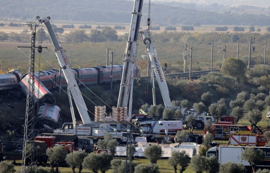 Trabajo intenso para cerrar la zona cero de la tragedia
