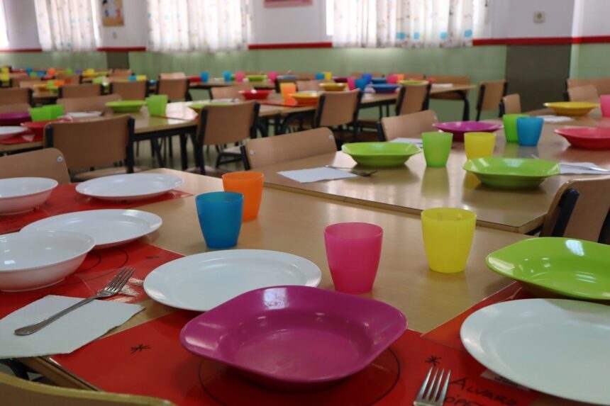 La oposición carga contra Moreno y De la Torre por la situación de los comedores escolares en Málaga