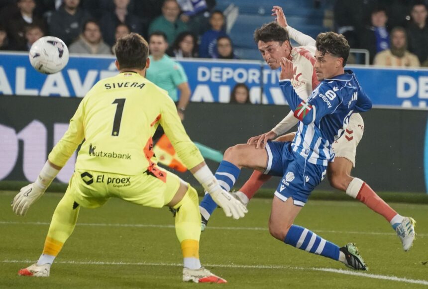 El Alavés-Málaga CF, en fotos